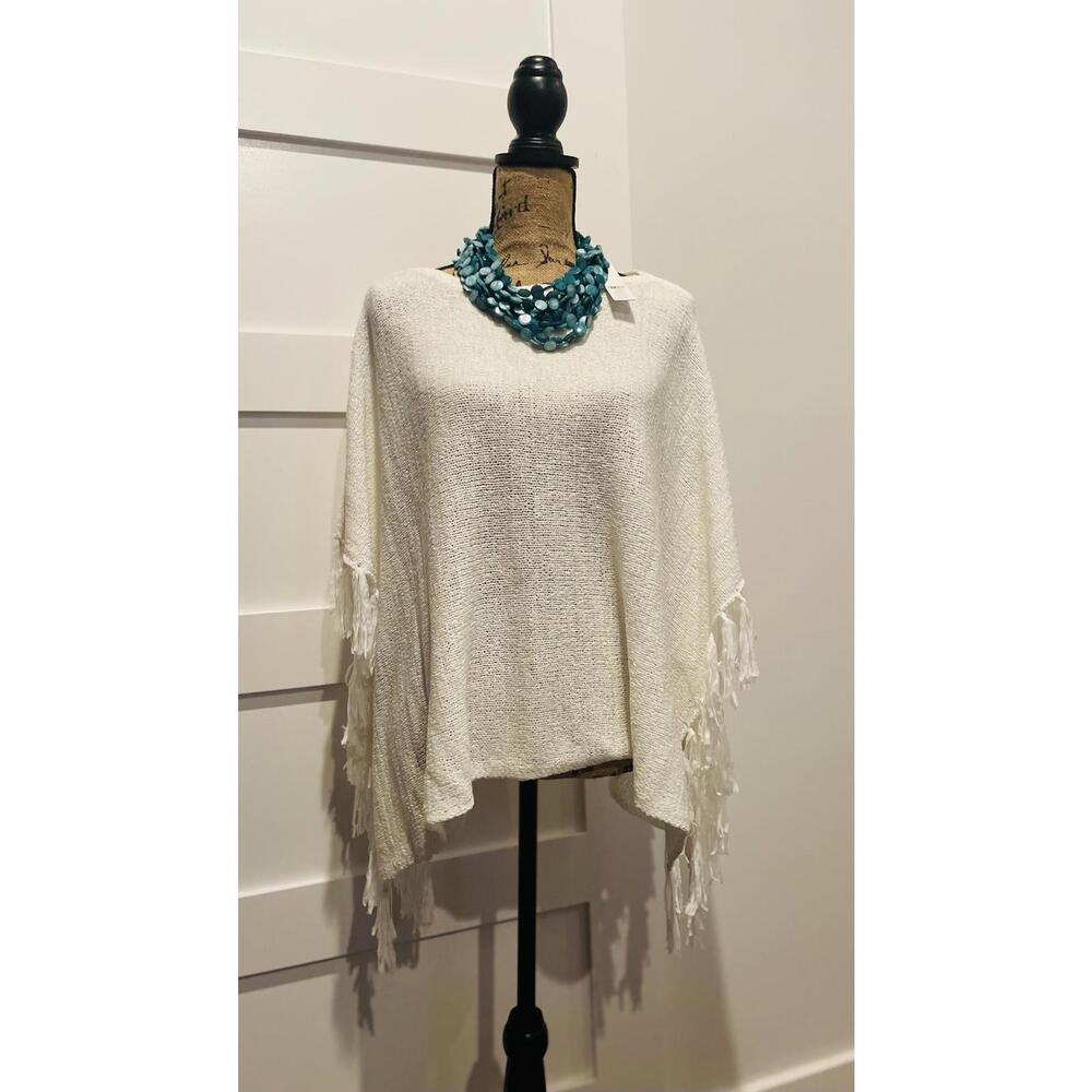Chico's Women's L/XL Poncho Fringe White
